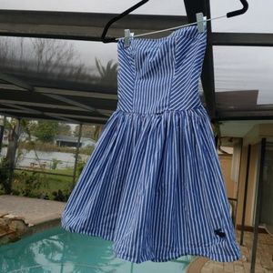 Blue and white strapless striped short dress